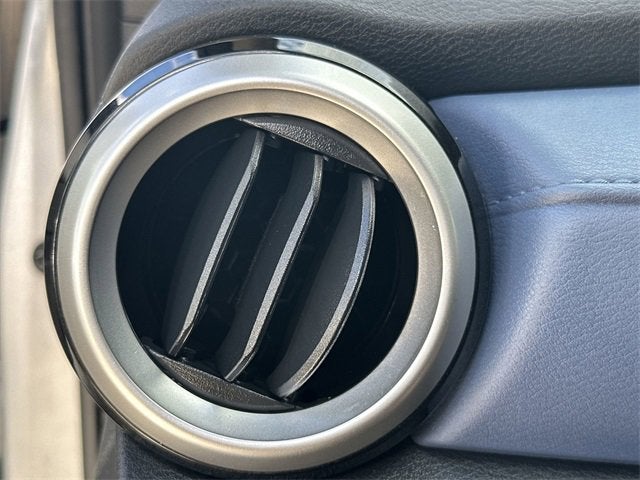 2023 Nissan Versa SV