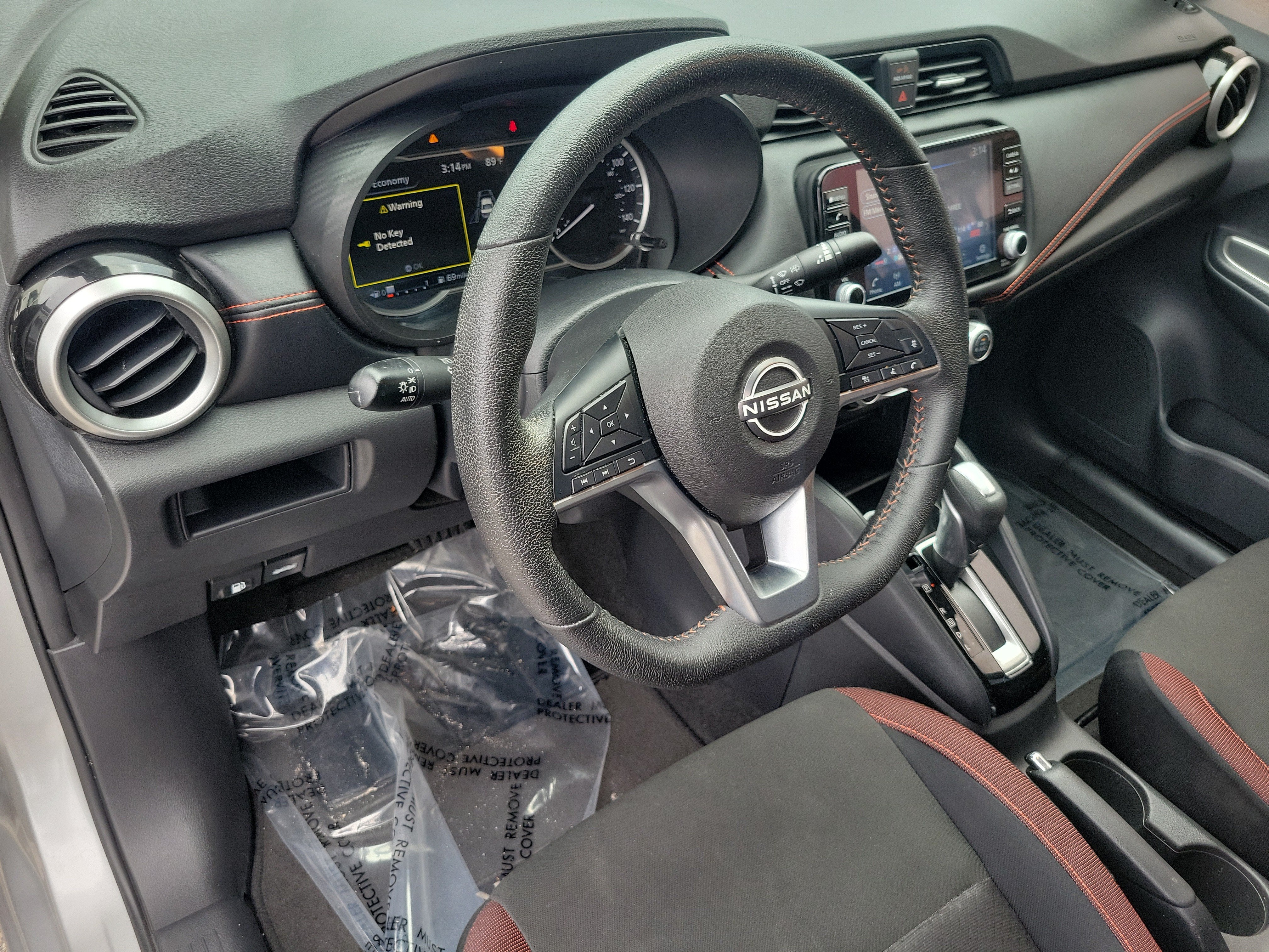 2025 Nissan Versa SR