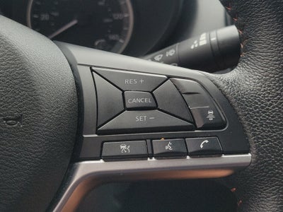 2025 Nissan Versa SR