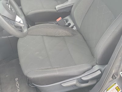 2020 Nissan Kicks S