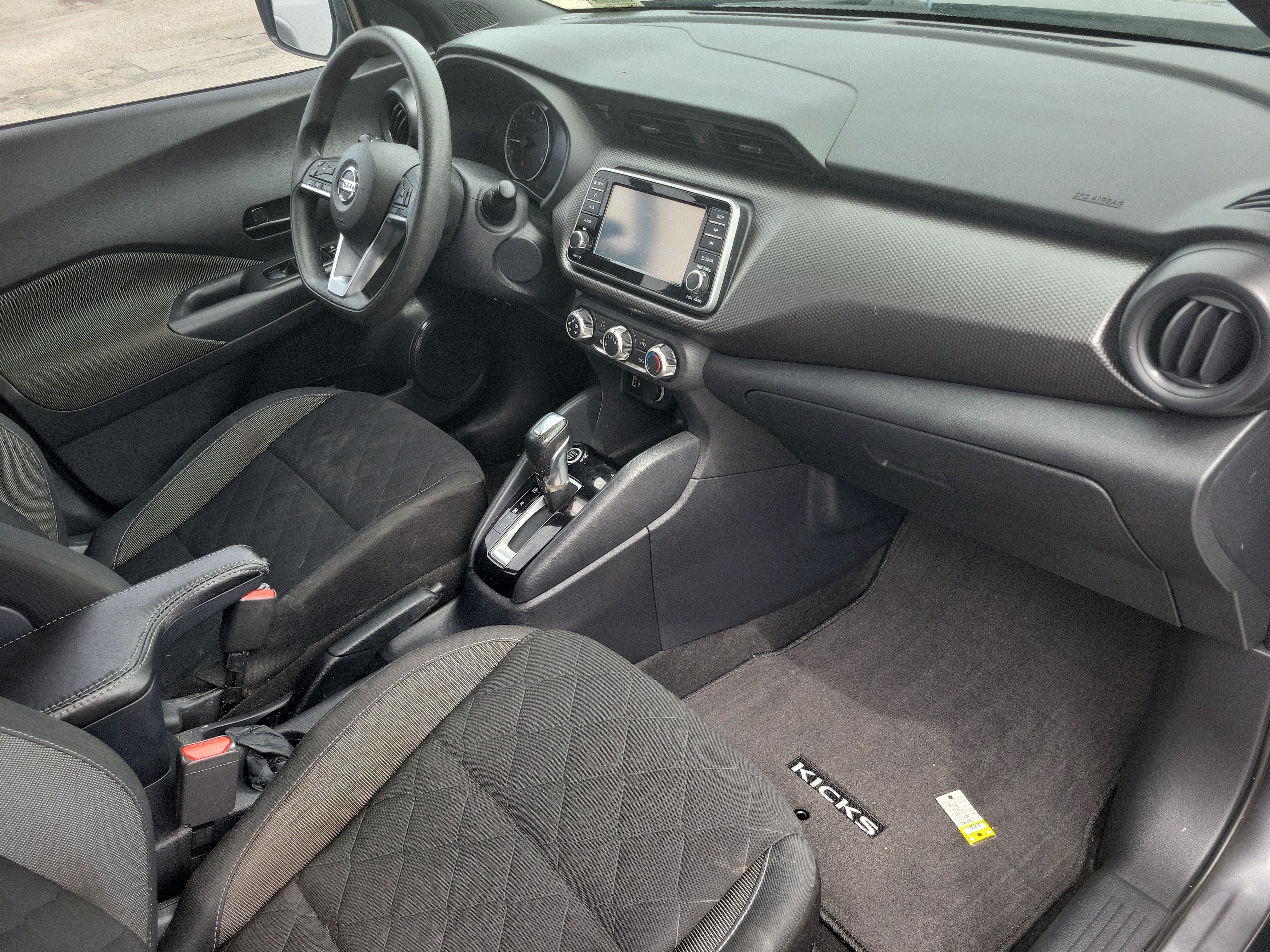 2020 Nissan Kicks S