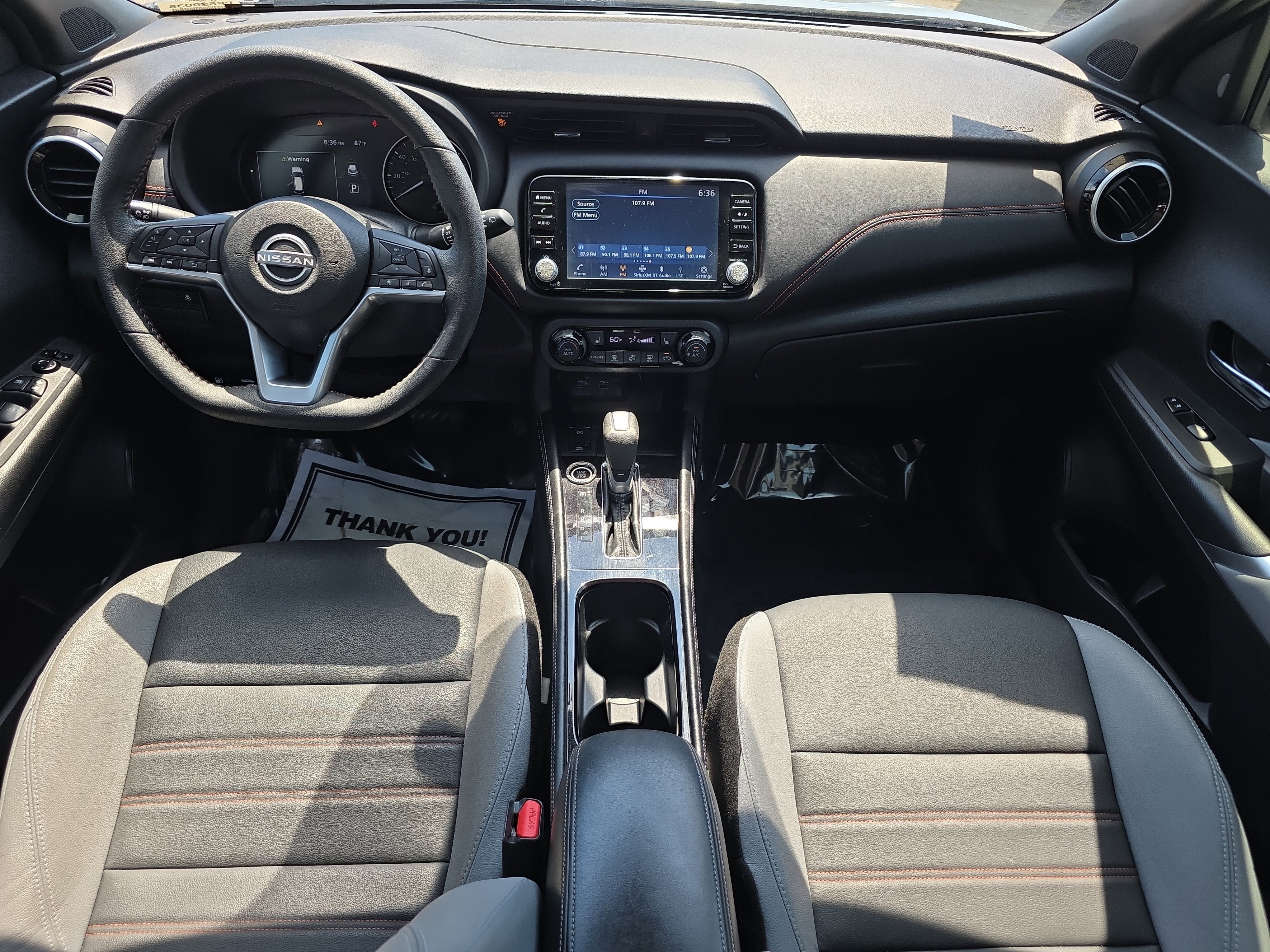 2022 Nissan Kicks SR