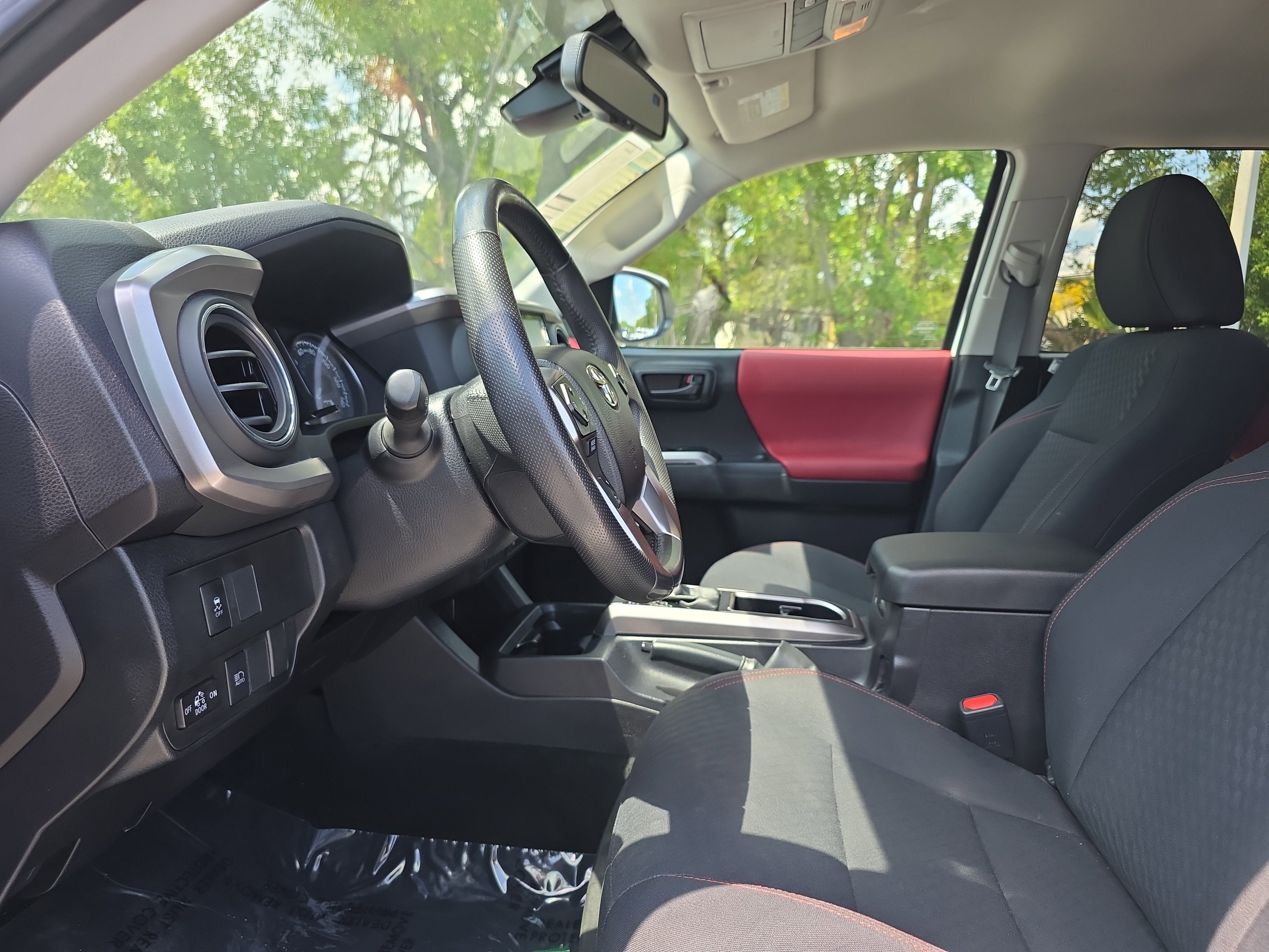 2023 Toyota Tacoma 4WD SR