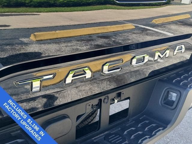 2022 Toyota Tacoma 2WD SR