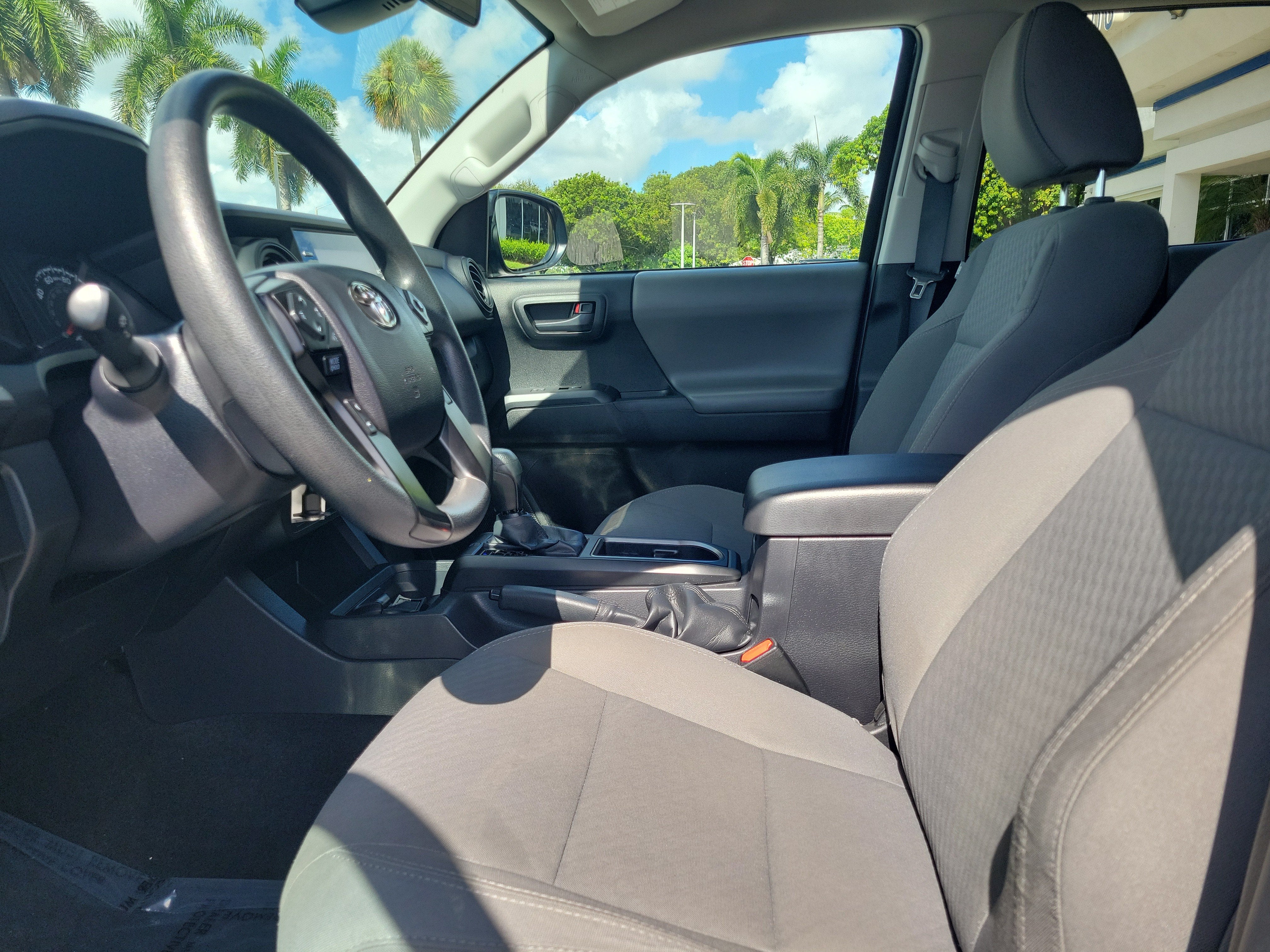 2022 Toyota Tacoma 2WD SR