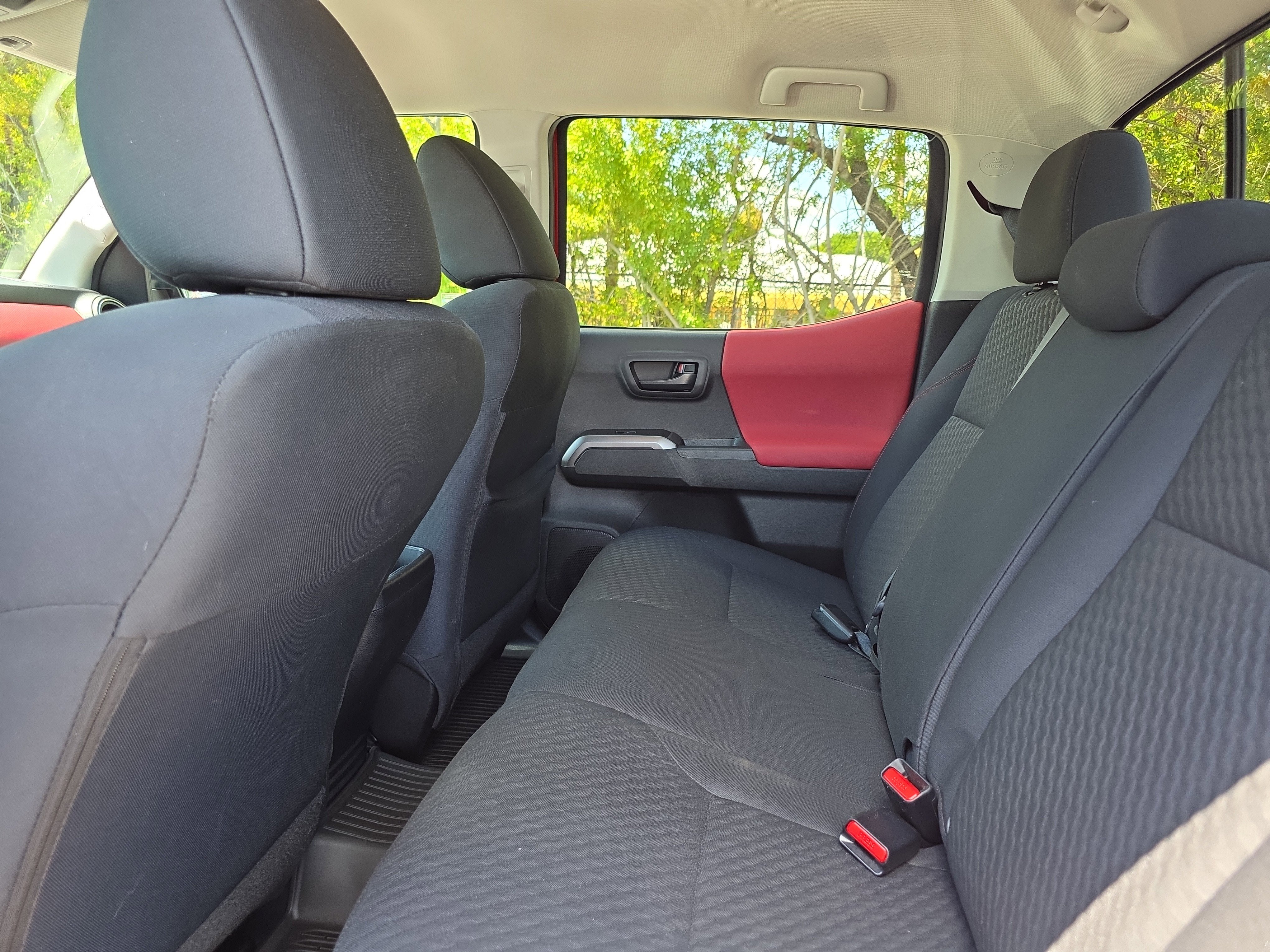 2022 Toyota Tacoma 4WD SR