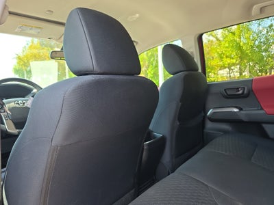 2022 Toyota Tacoma 4WD SR