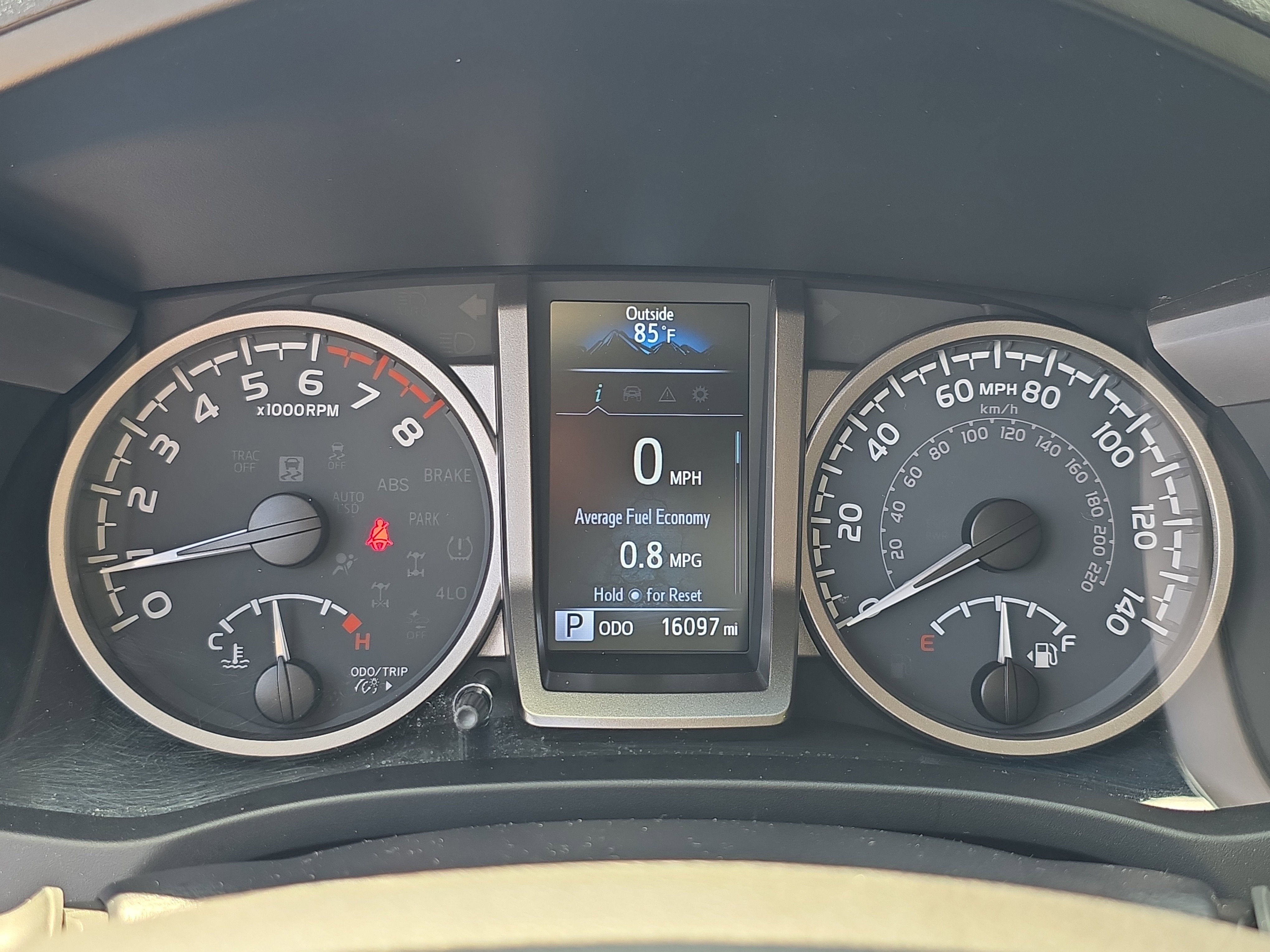 2022 Toyota Tacoma 4WD SR