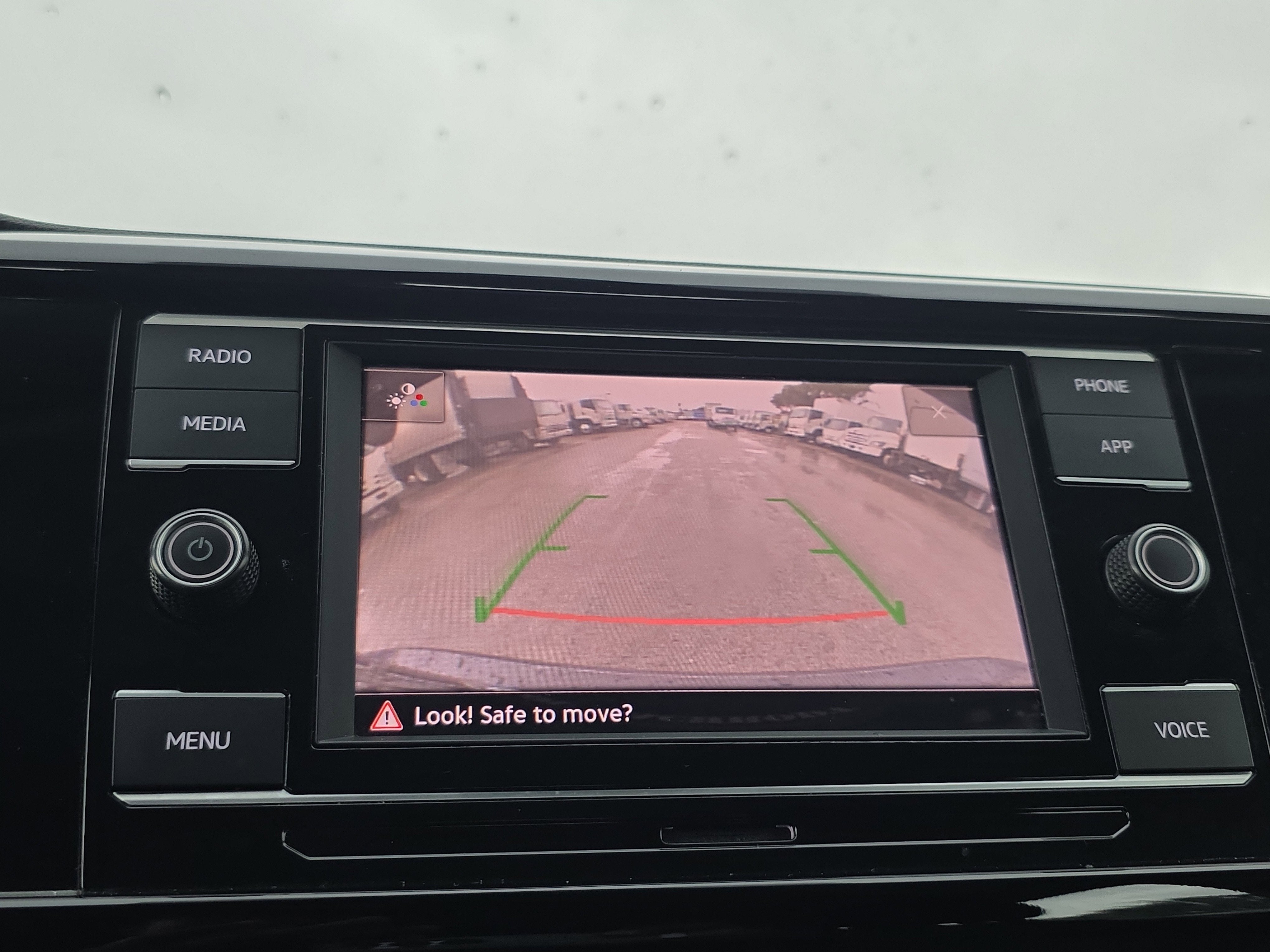 2024 Volkswagen Taos S