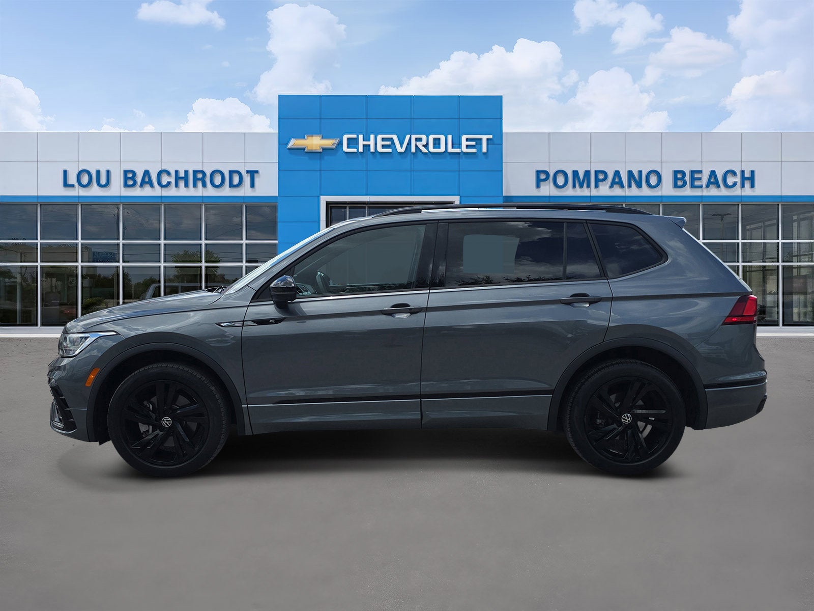 2023 Volkswagen Tiguan SE R-Line Black