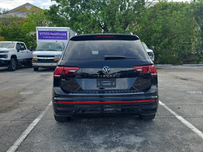 2023 Volkswagen Tiguan SE R-Line Black