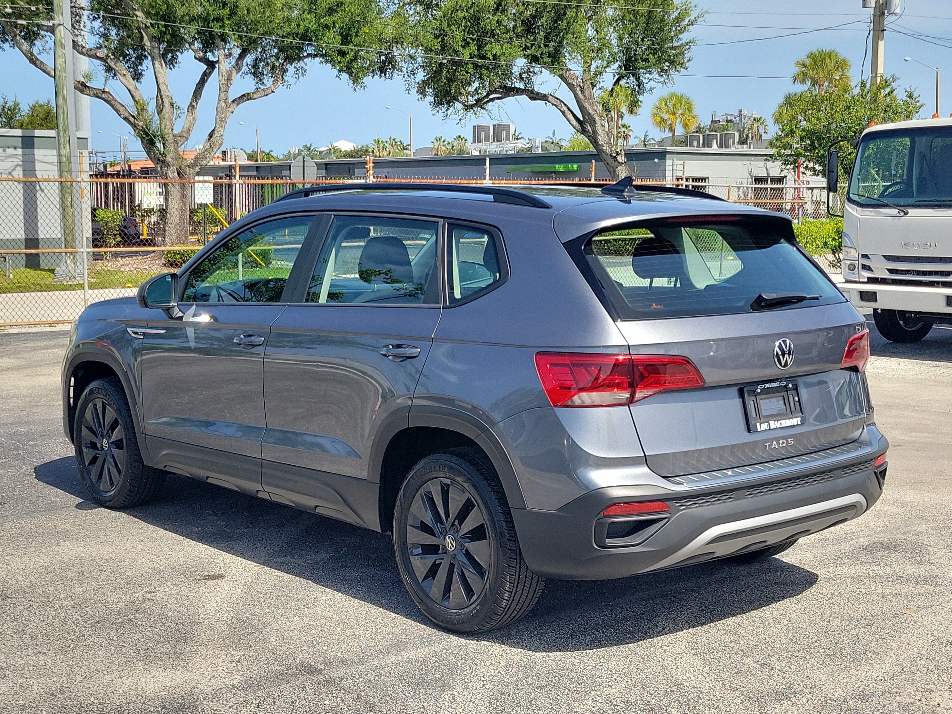 2023 Volkswagen Taos S