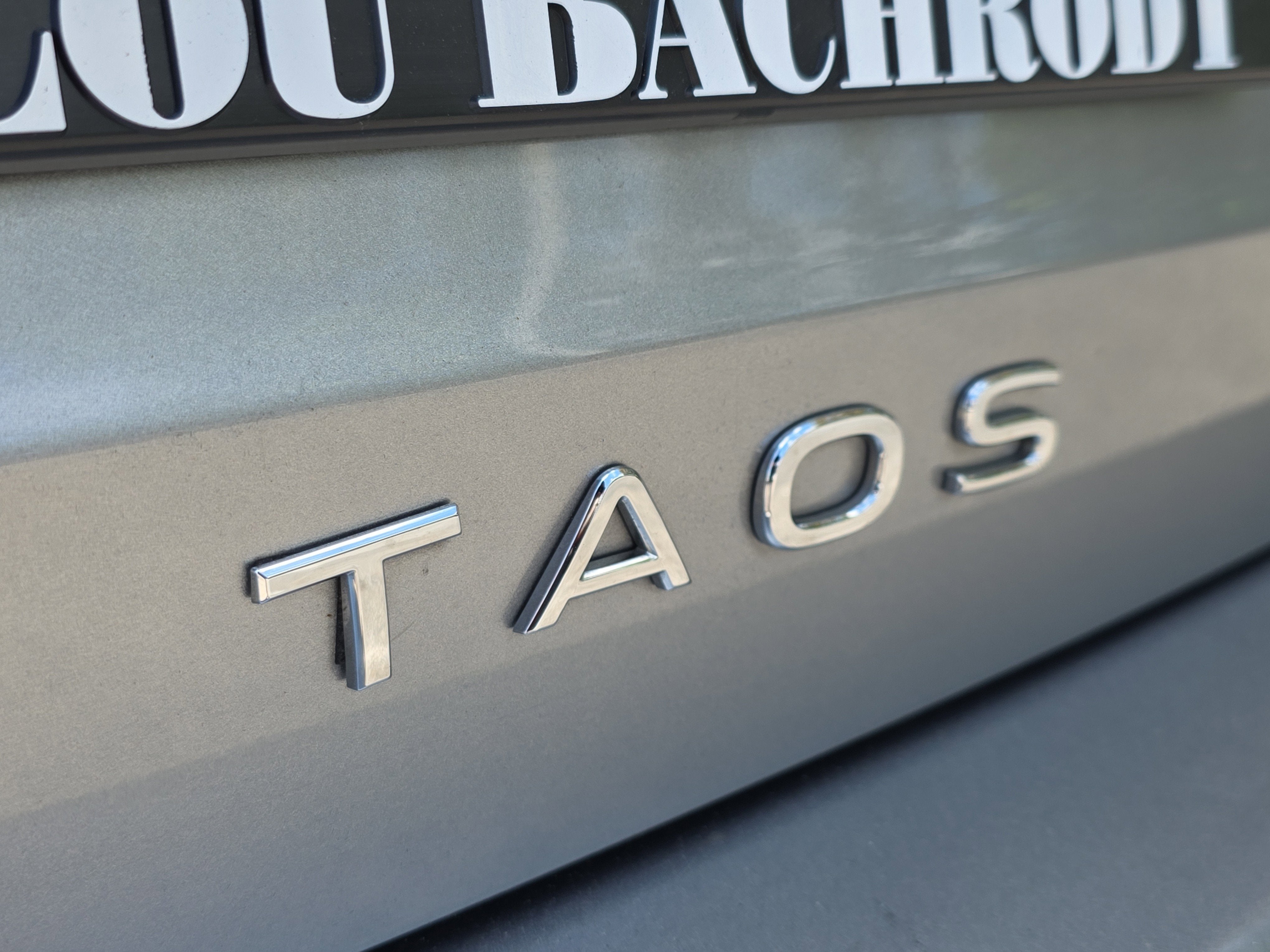2024 Volkswagen Taos SE