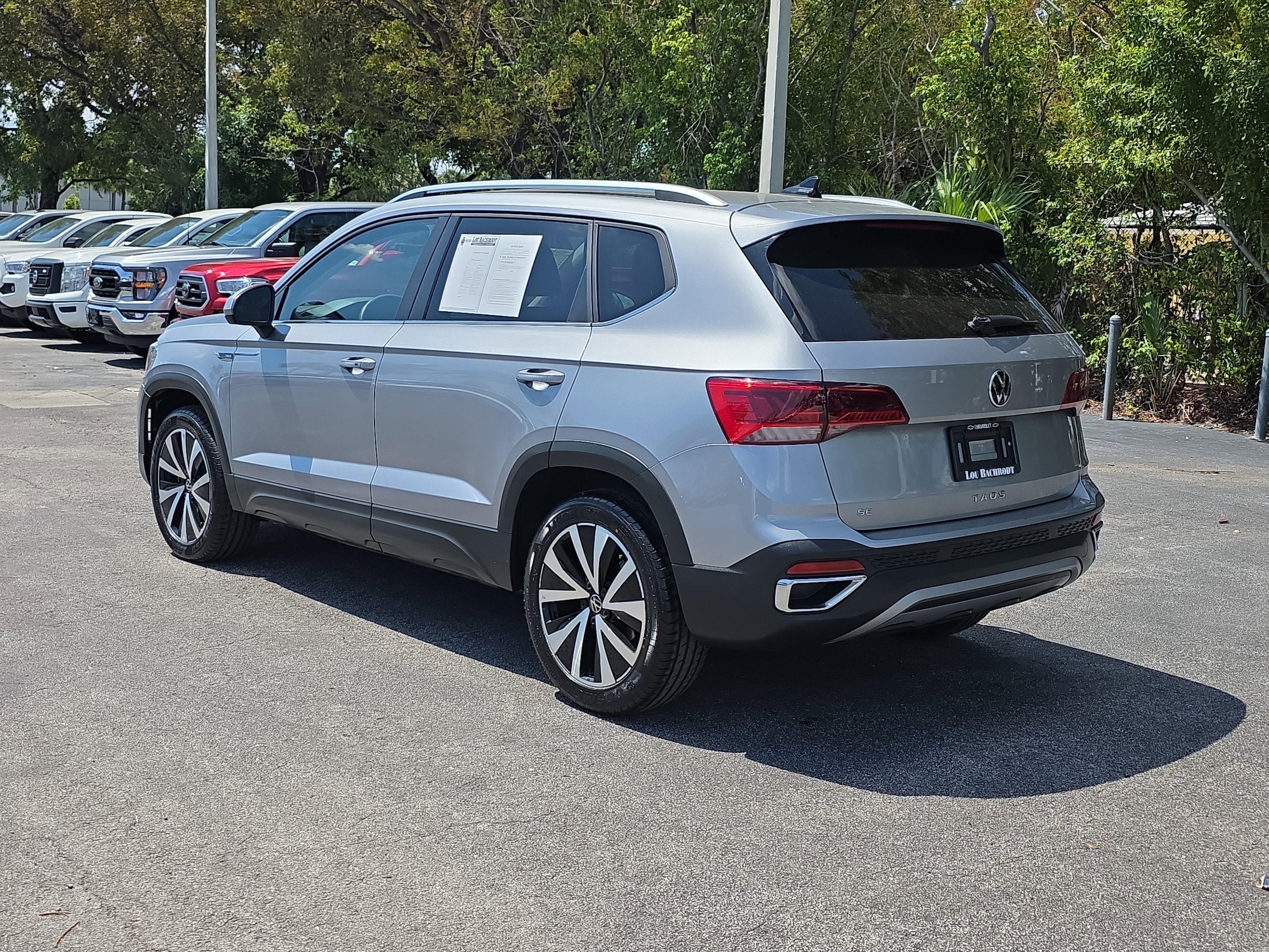 2024 Volkswagen Taos SE