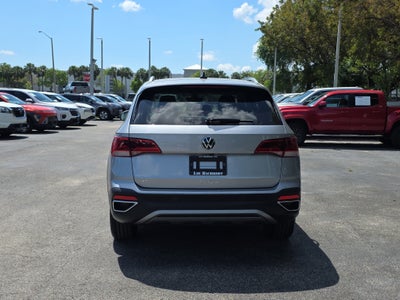 2024 Volkswagen Taos SE