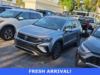 2024 Volkswagen Taos SE