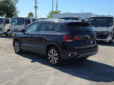 2024 Volkswagen Taos SE