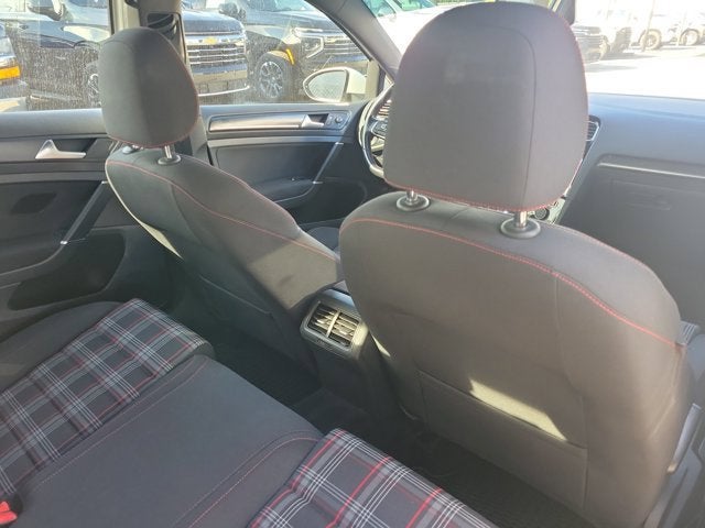 2018 Volkswagen Golf GTI S