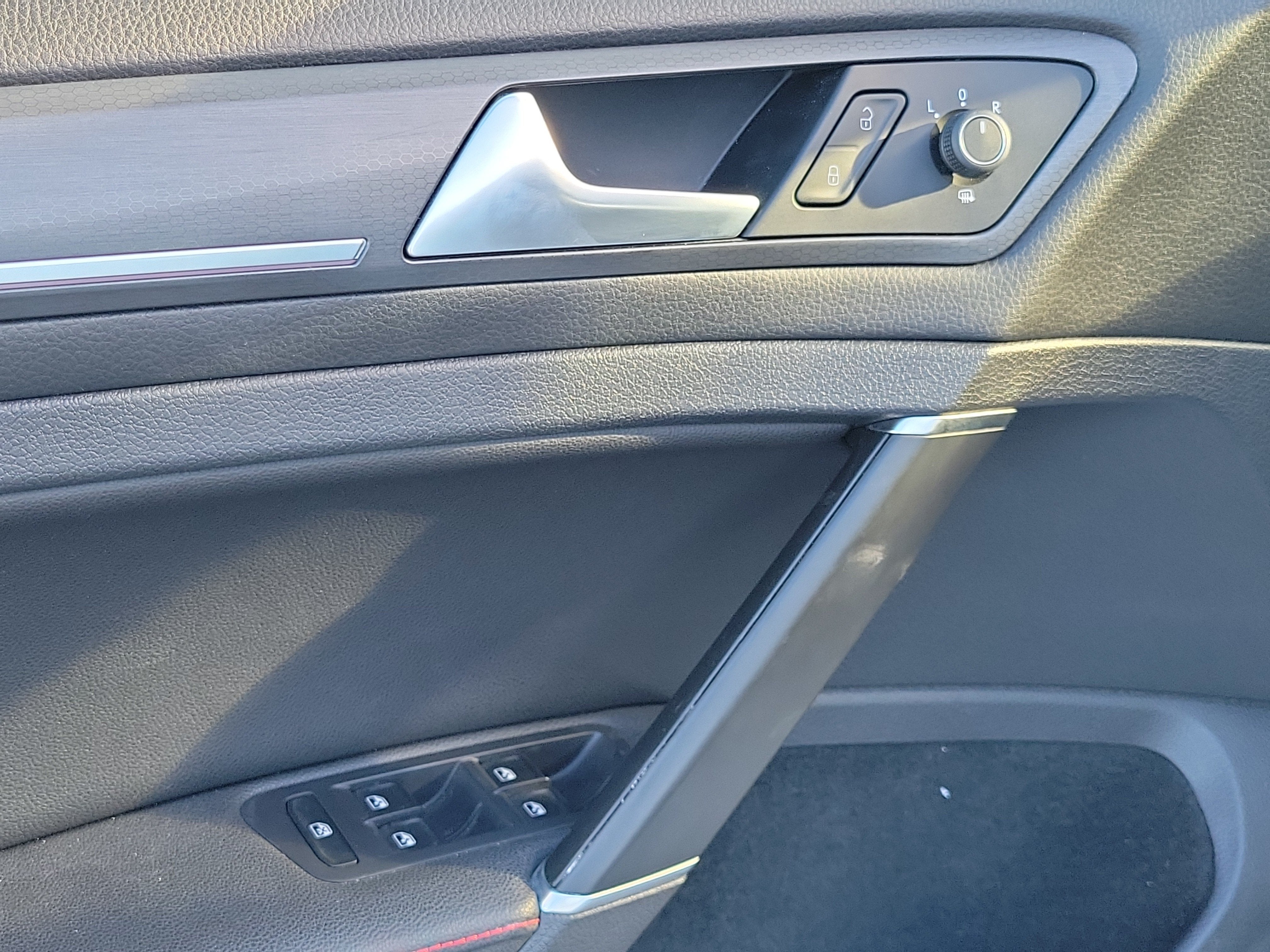 2021 Volkswagen Golf GTI S