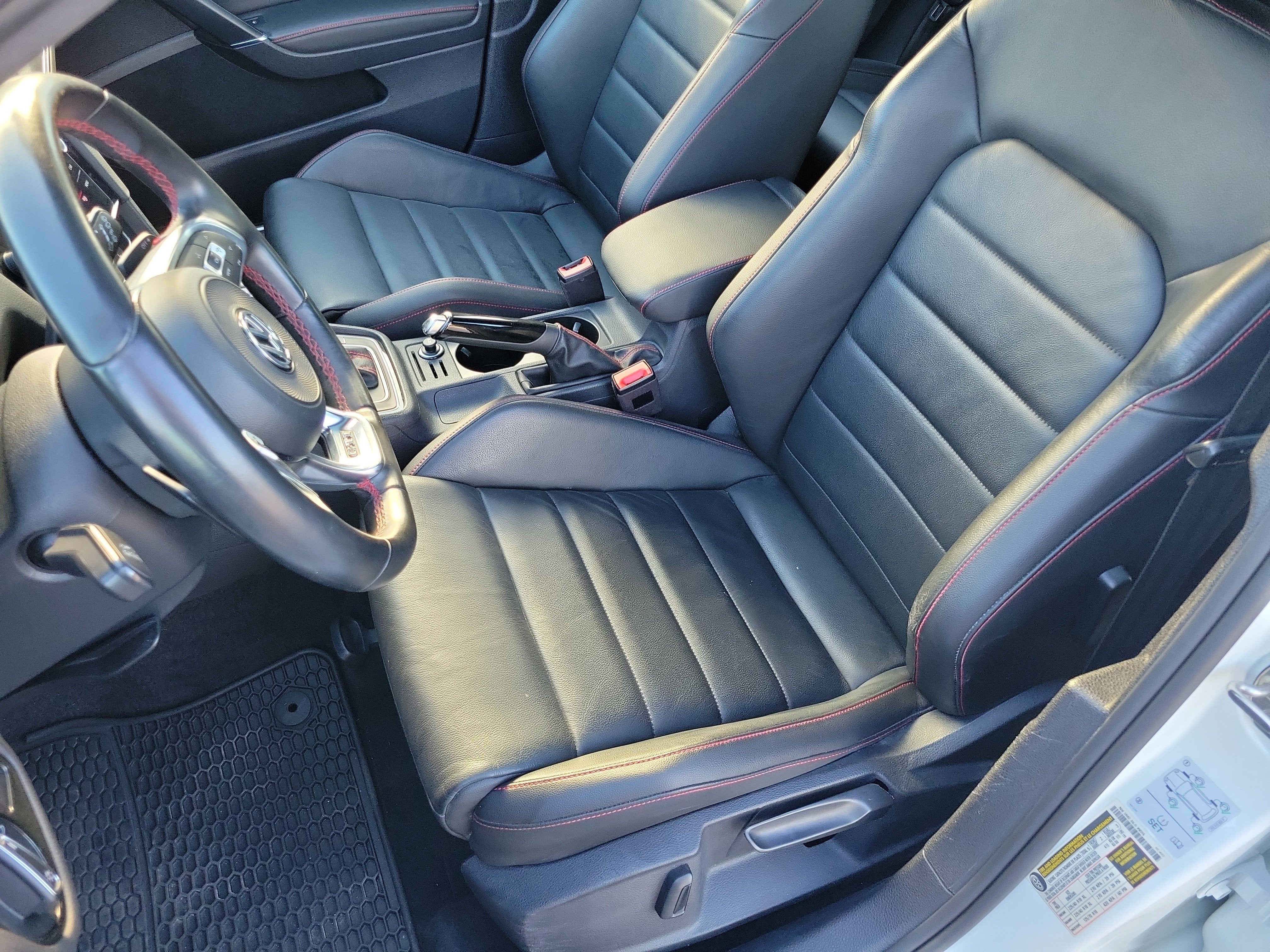 2021 Volkswagen Golf GTI S
