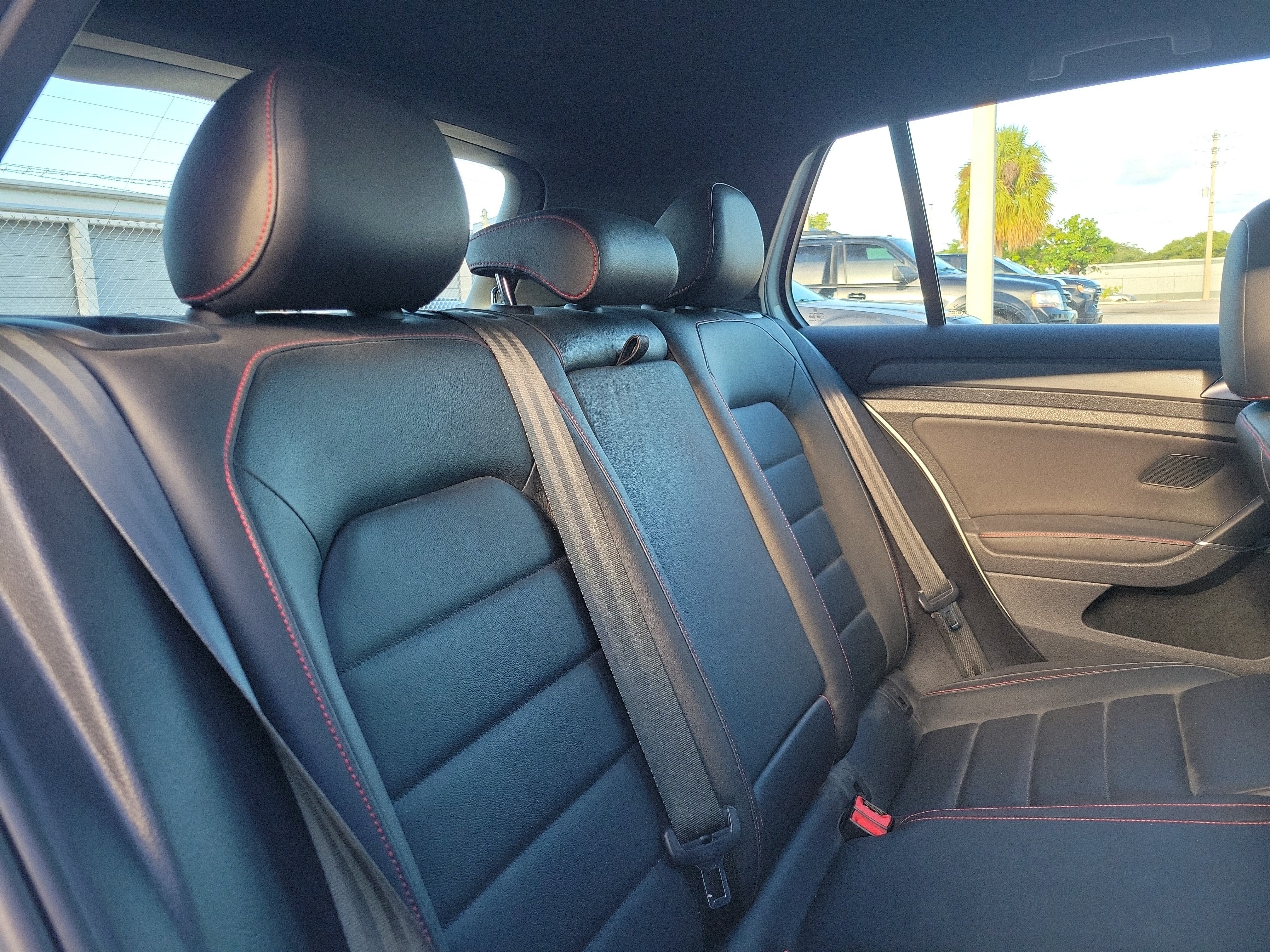 2021 Volkswagen Golf GTI S