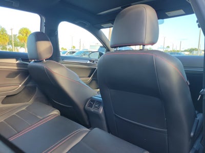 2021 Volkswagen Golf GTI S