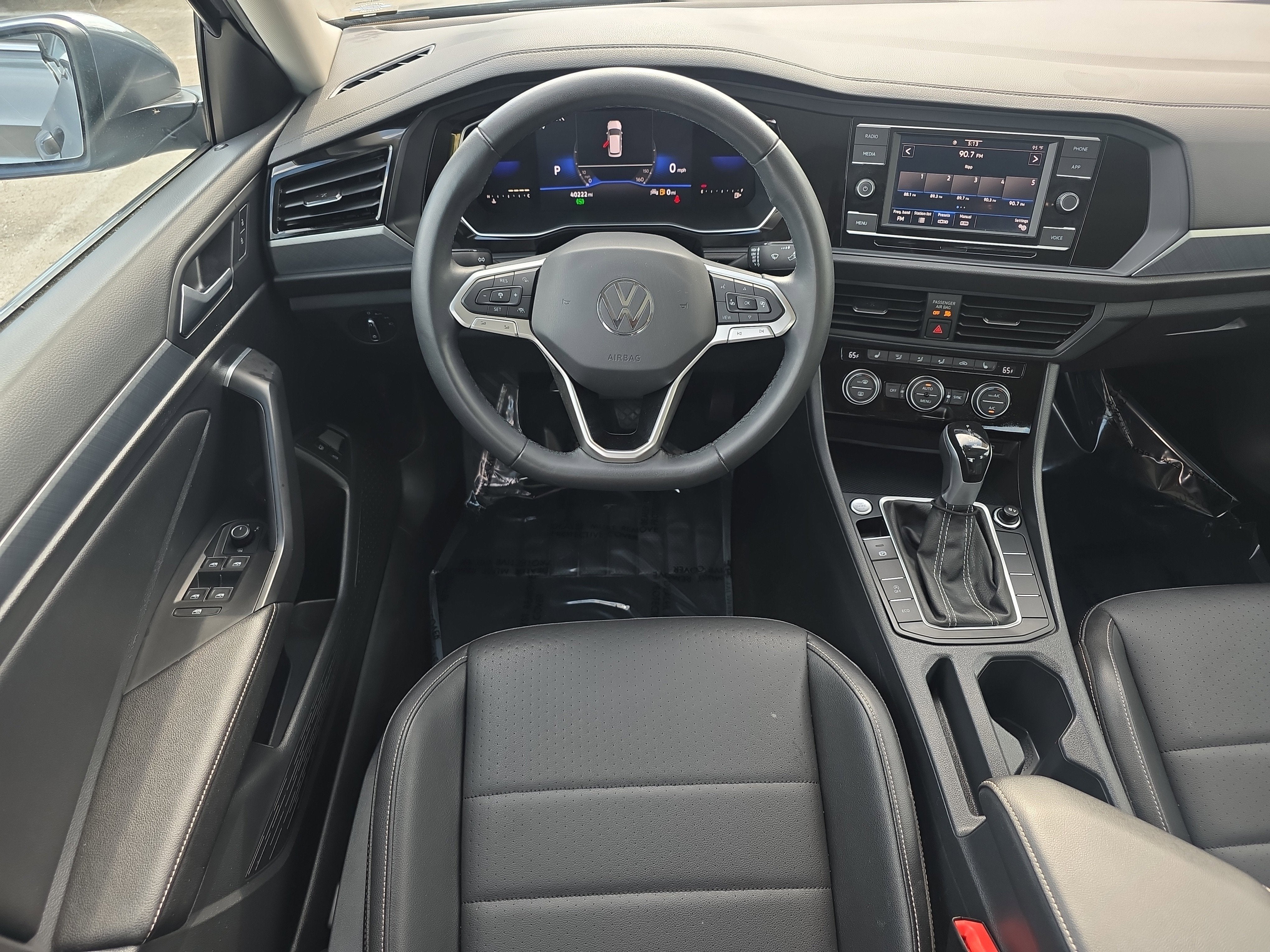 2022 Volkswagen Jetta SE