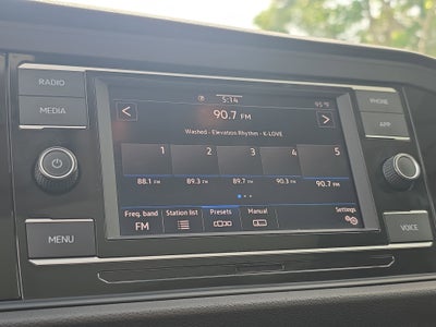 2022 Volkswagen Jetta SE