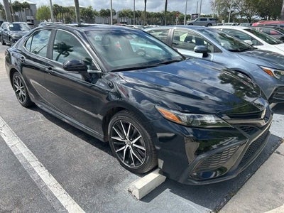 2023 Toyota Camry SE