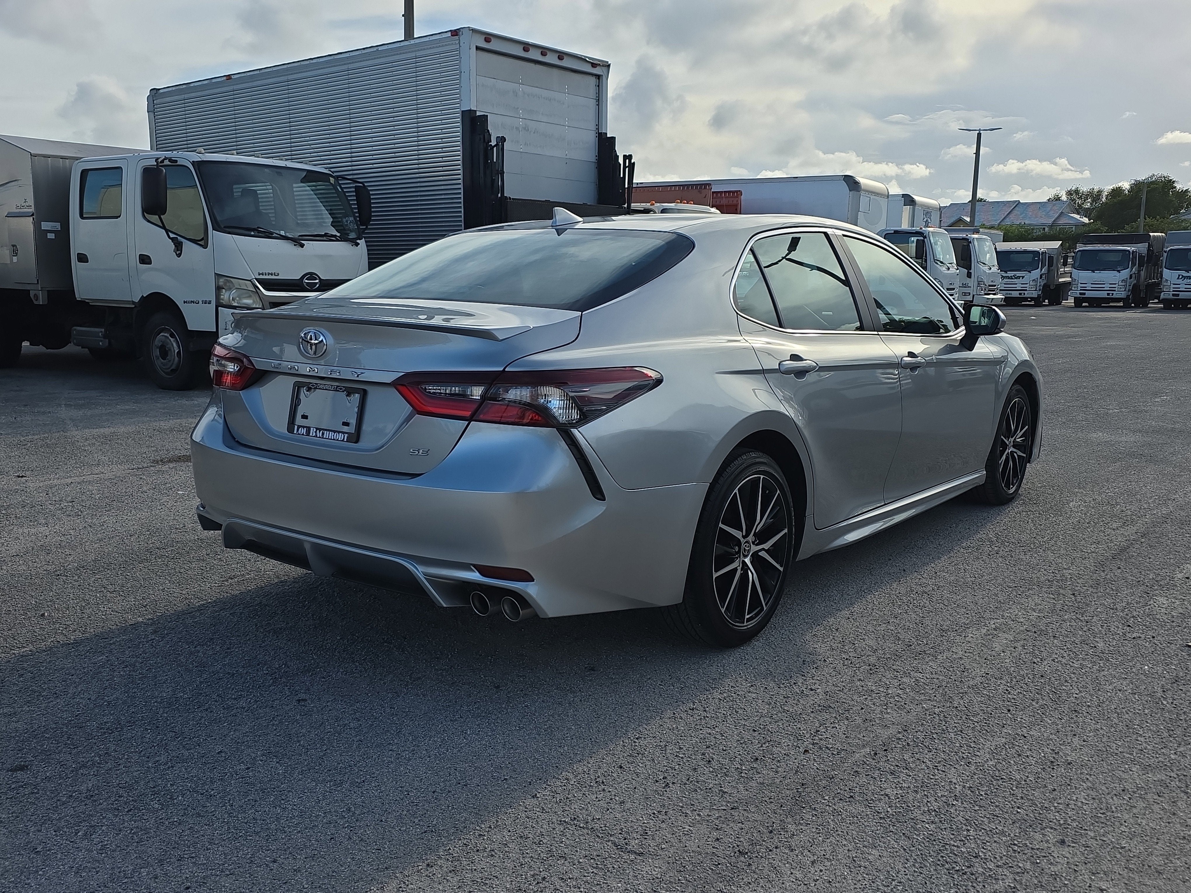 2024 Toyota Camry SE