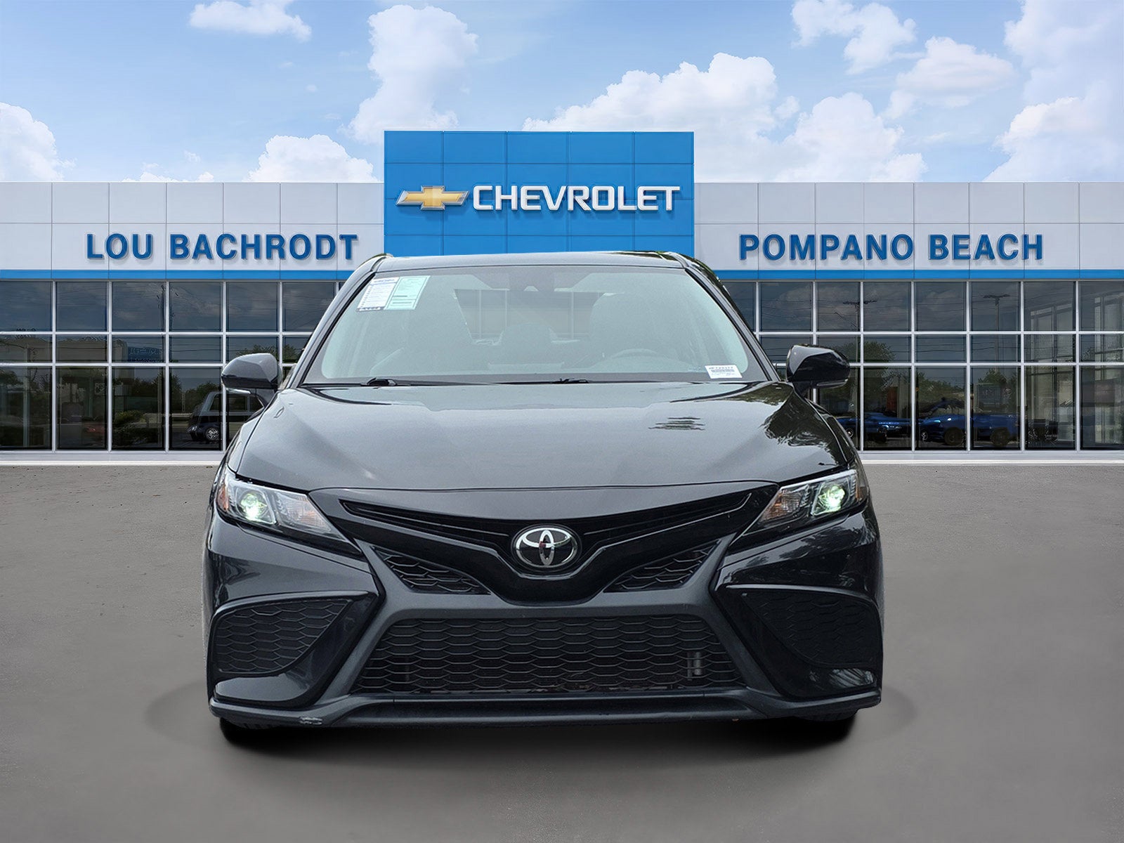 2023 Toyota Camry SE