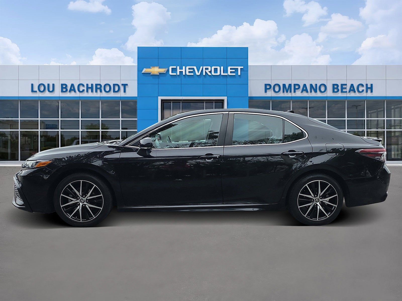 2023 Toyota Camry SE