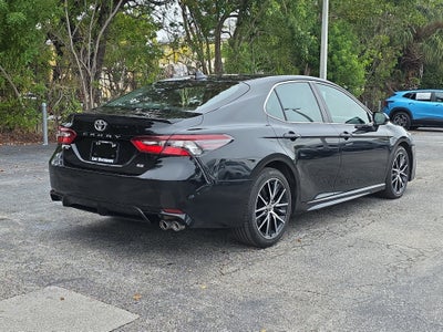 2023 Toyota Camry SE