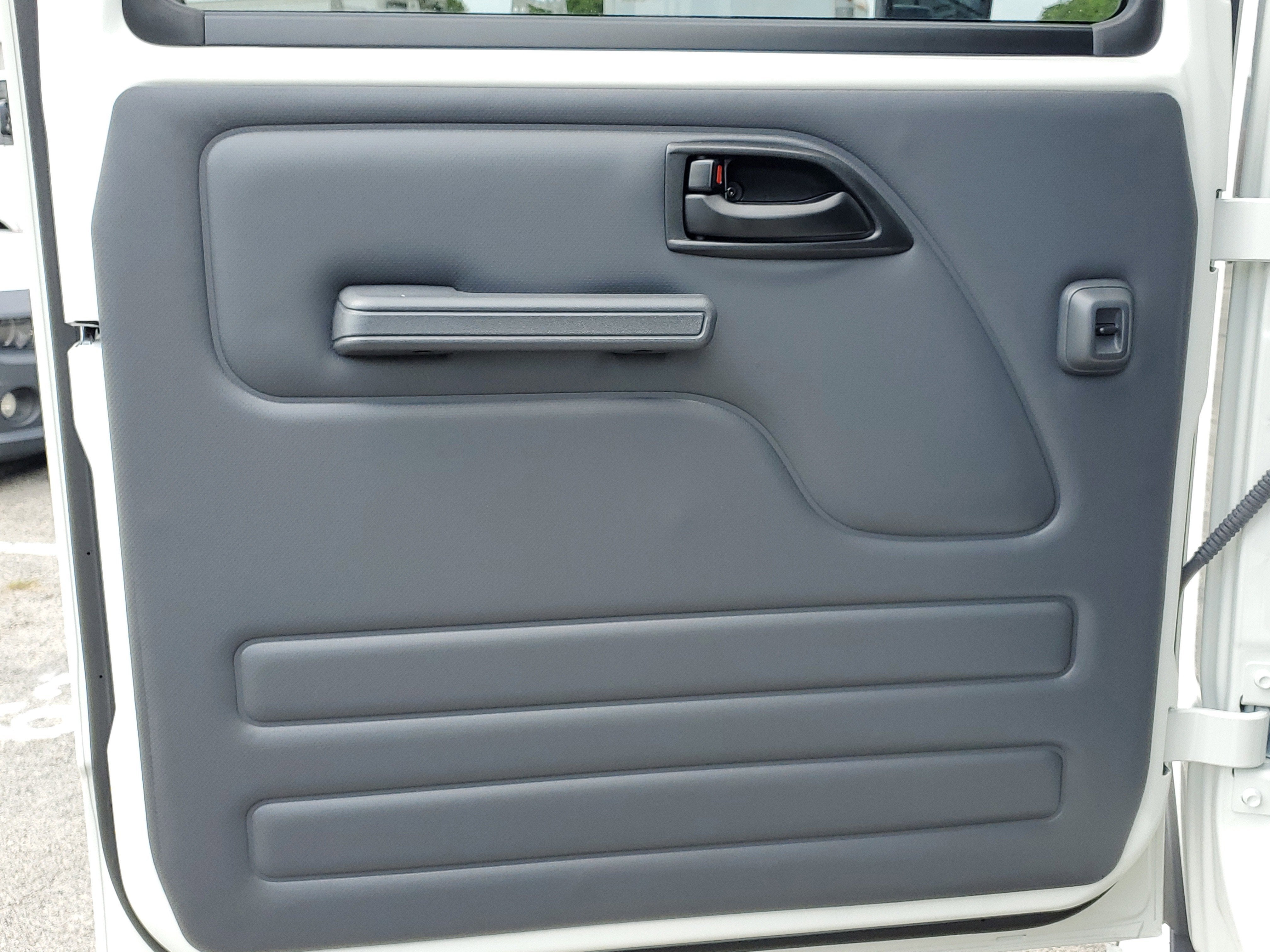 2025 Chevrolet Low Cab Forward 3500 Base