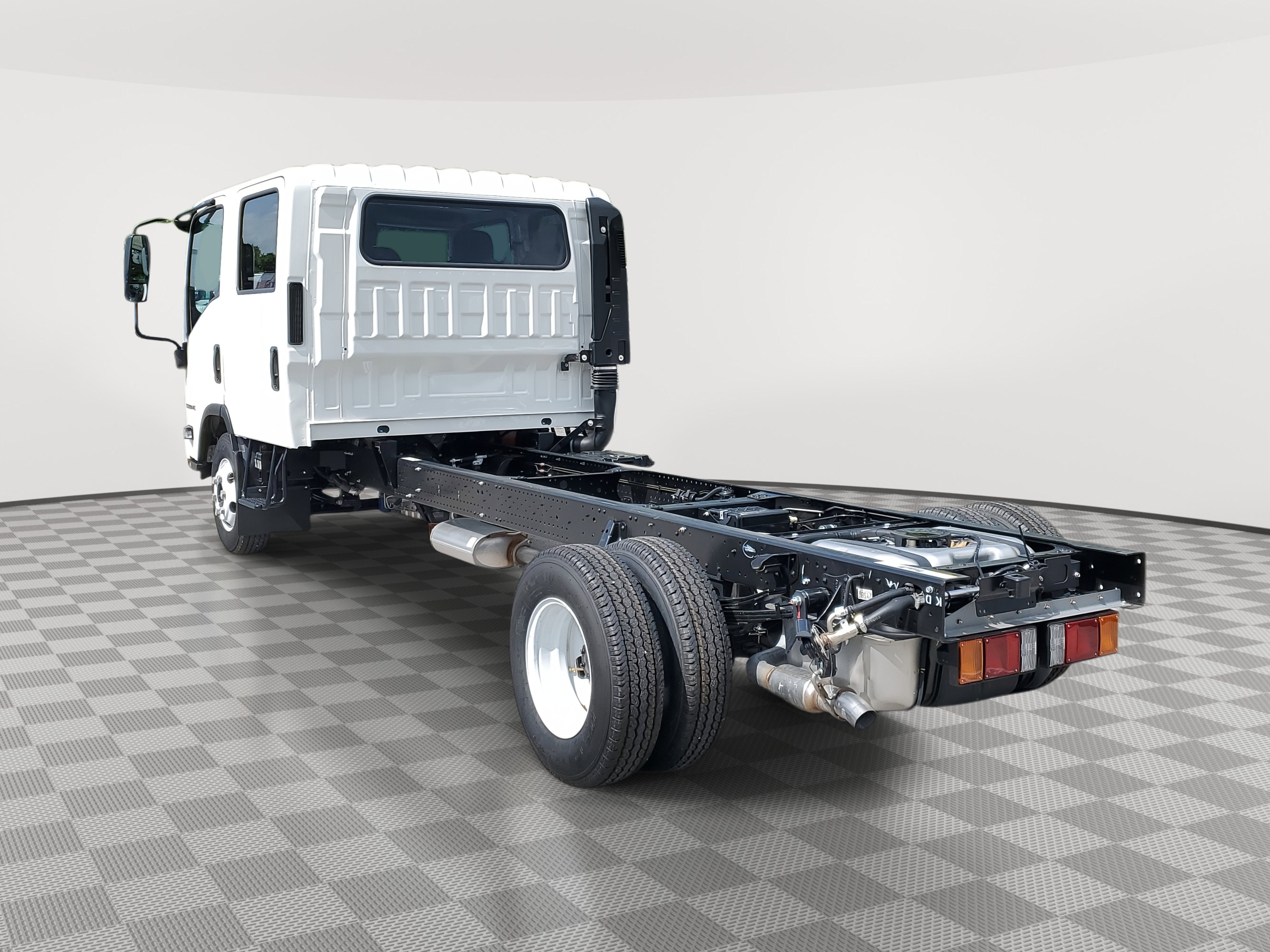 2025 Chevrolet Low Cab Forward 3500 Base