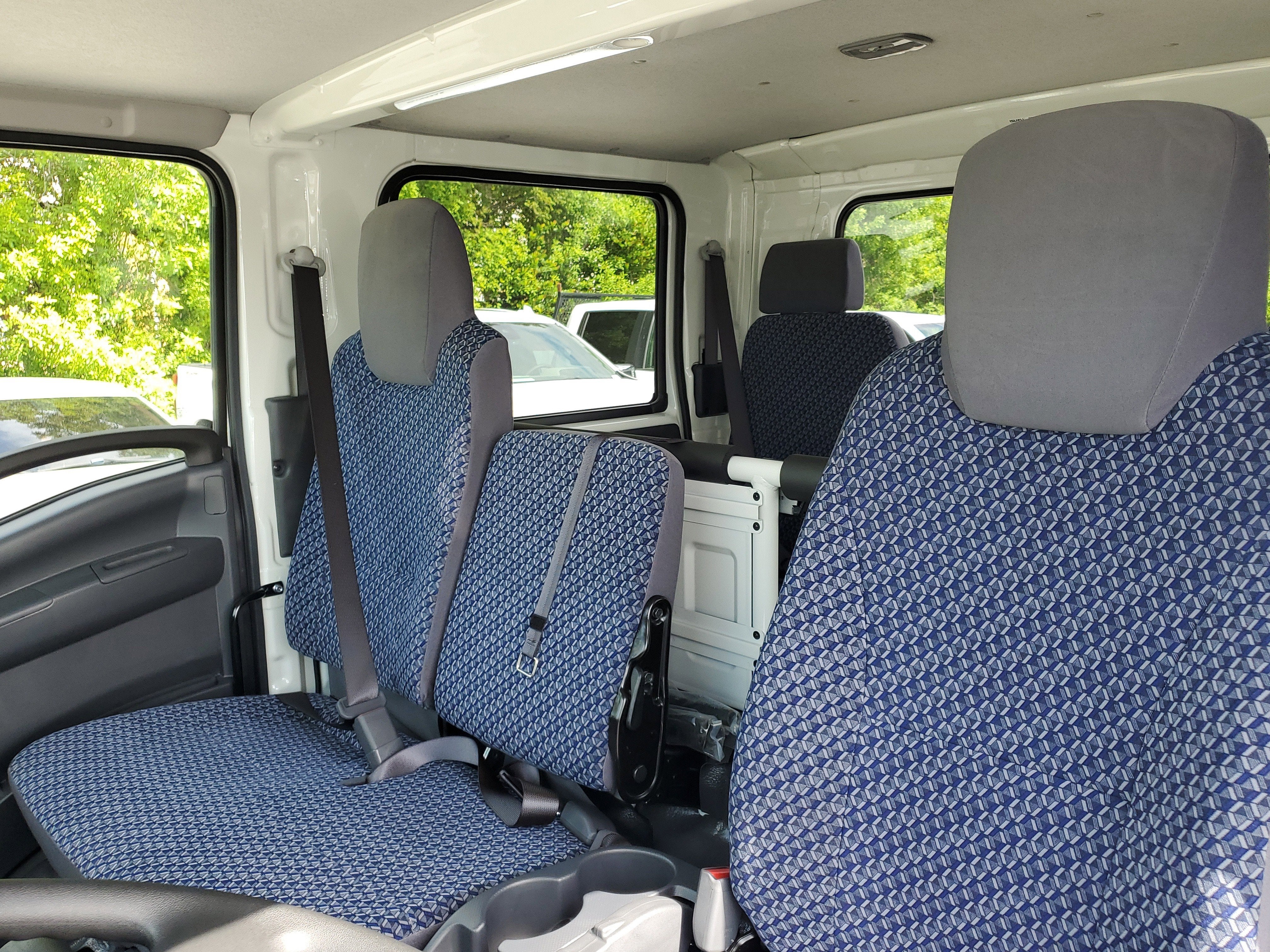 2025 Chevrolet Low Cab Forward 3500 Base