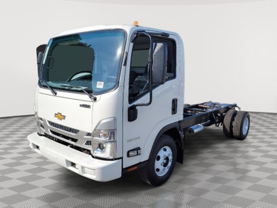 2025 Chevrolet Low Cab Forward 3500 Base