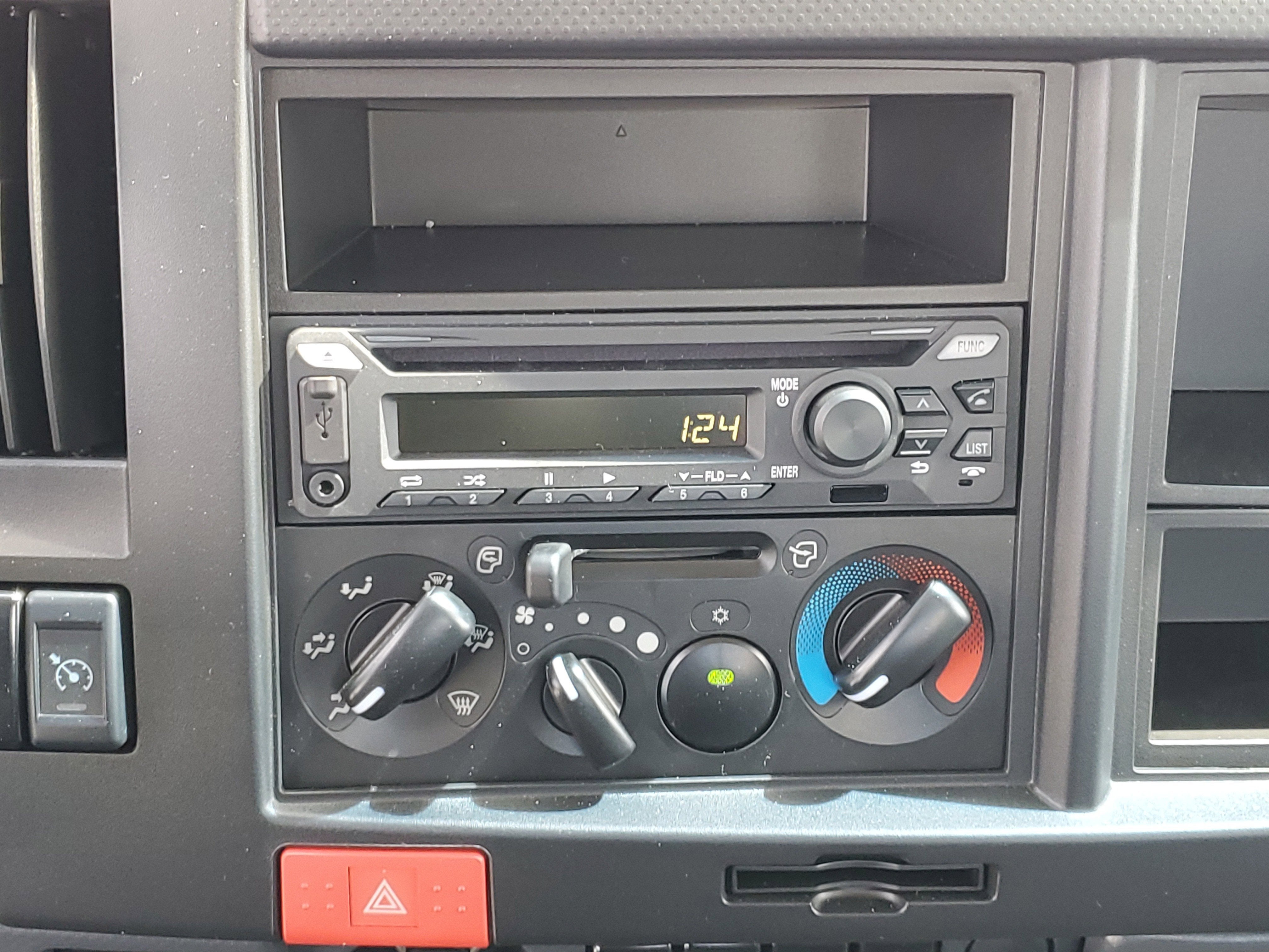 2025 Chevrolet Low Cab Forward 3500 Base