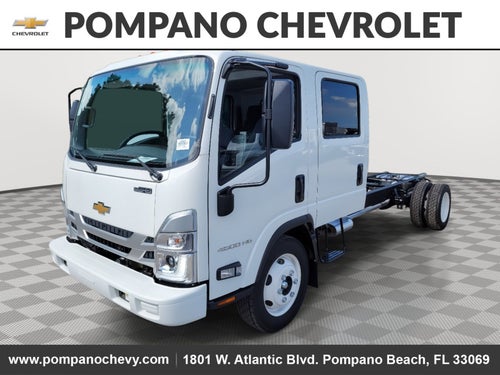 2025 Chevrolet Low Cab Forward 4500 Base