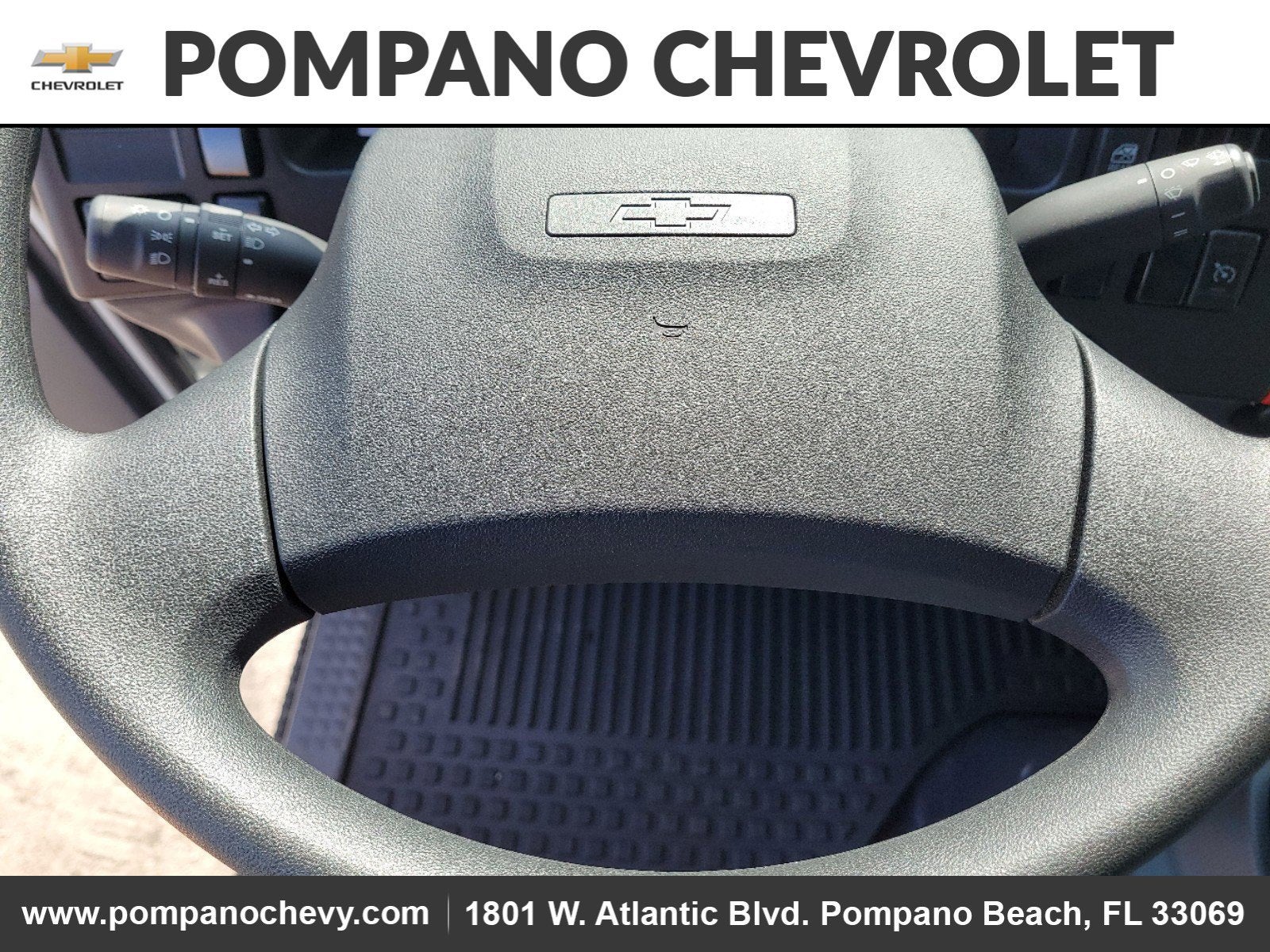 2025 Chevrolet Low Cab Forward 4500 Base