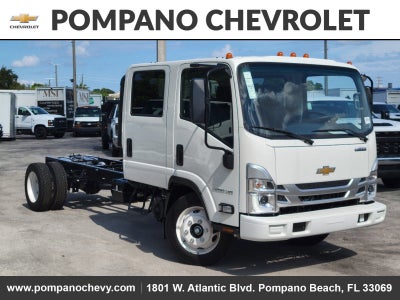 2025 Chevrolet Low Cab Forward 4500 Base