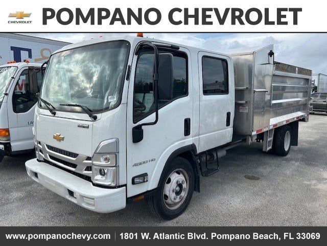 2025 Chevrolet Low Cab Forward 4500 Base