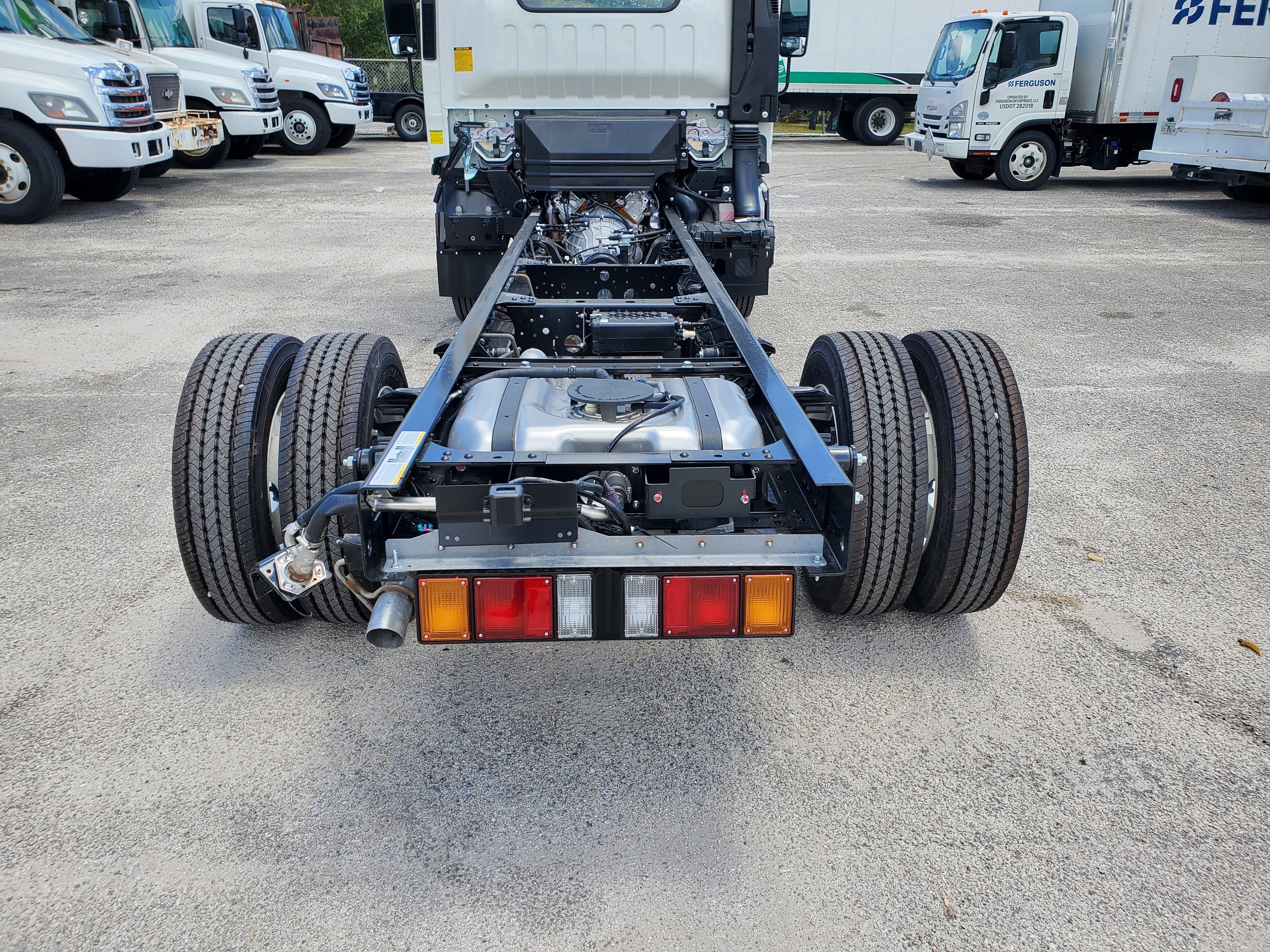 2025 Chevrolet Low Cab Forward 4500 Base