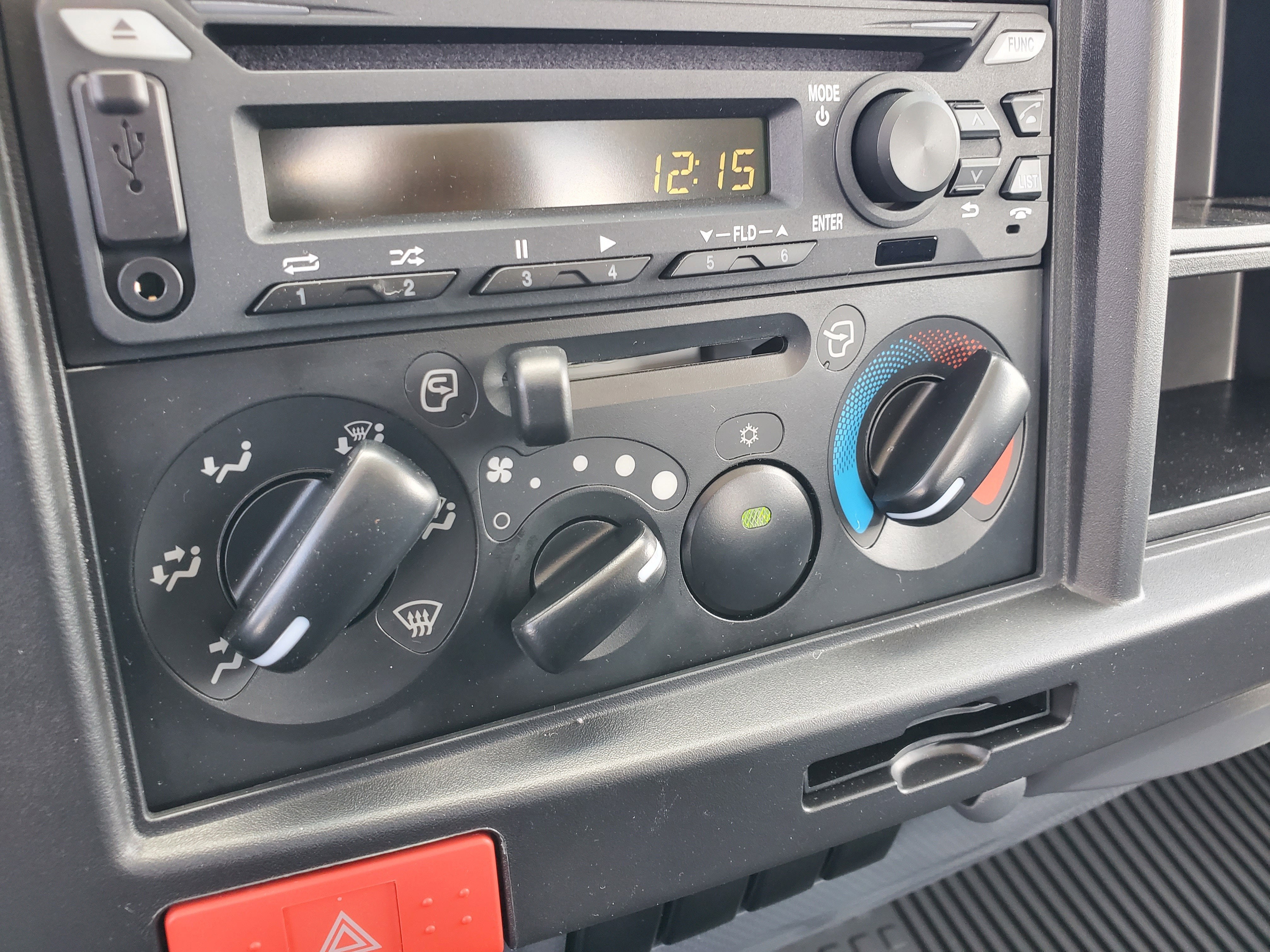 2025 Chevrolet Low Cab Forward 4500 Base