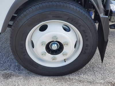 2025 Chevrolet Low Cab Forward 4500 Base