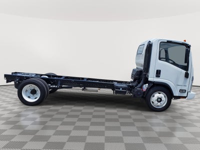 2025 Chevrolet Low Cab Forward 4500 1WT