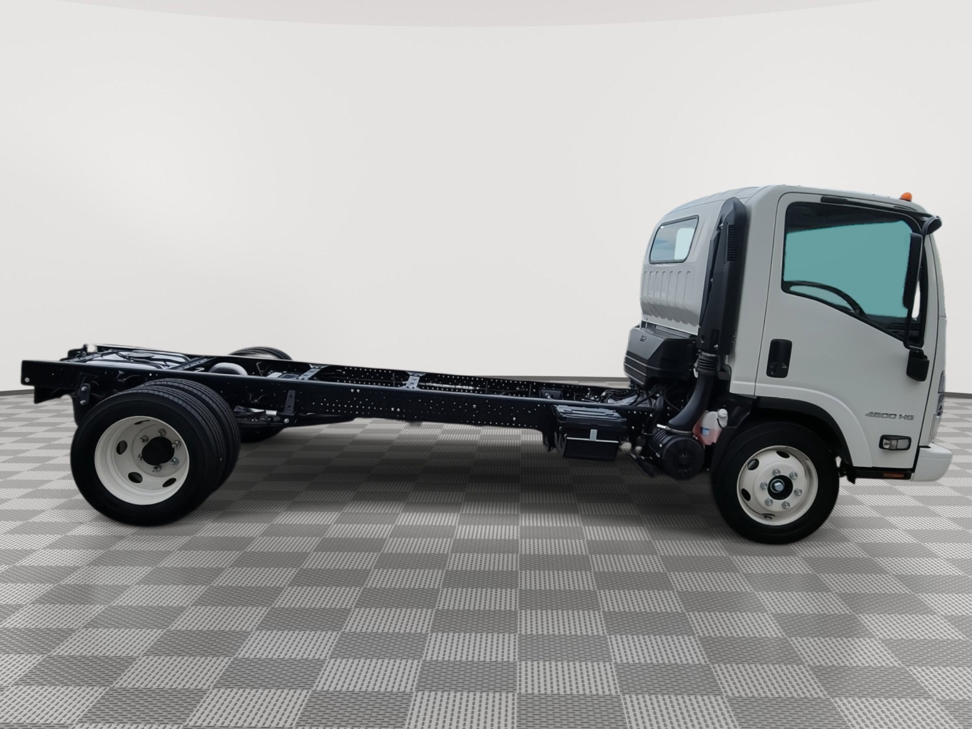 2024 Chevrolet Low Cab Forward 4500 Base