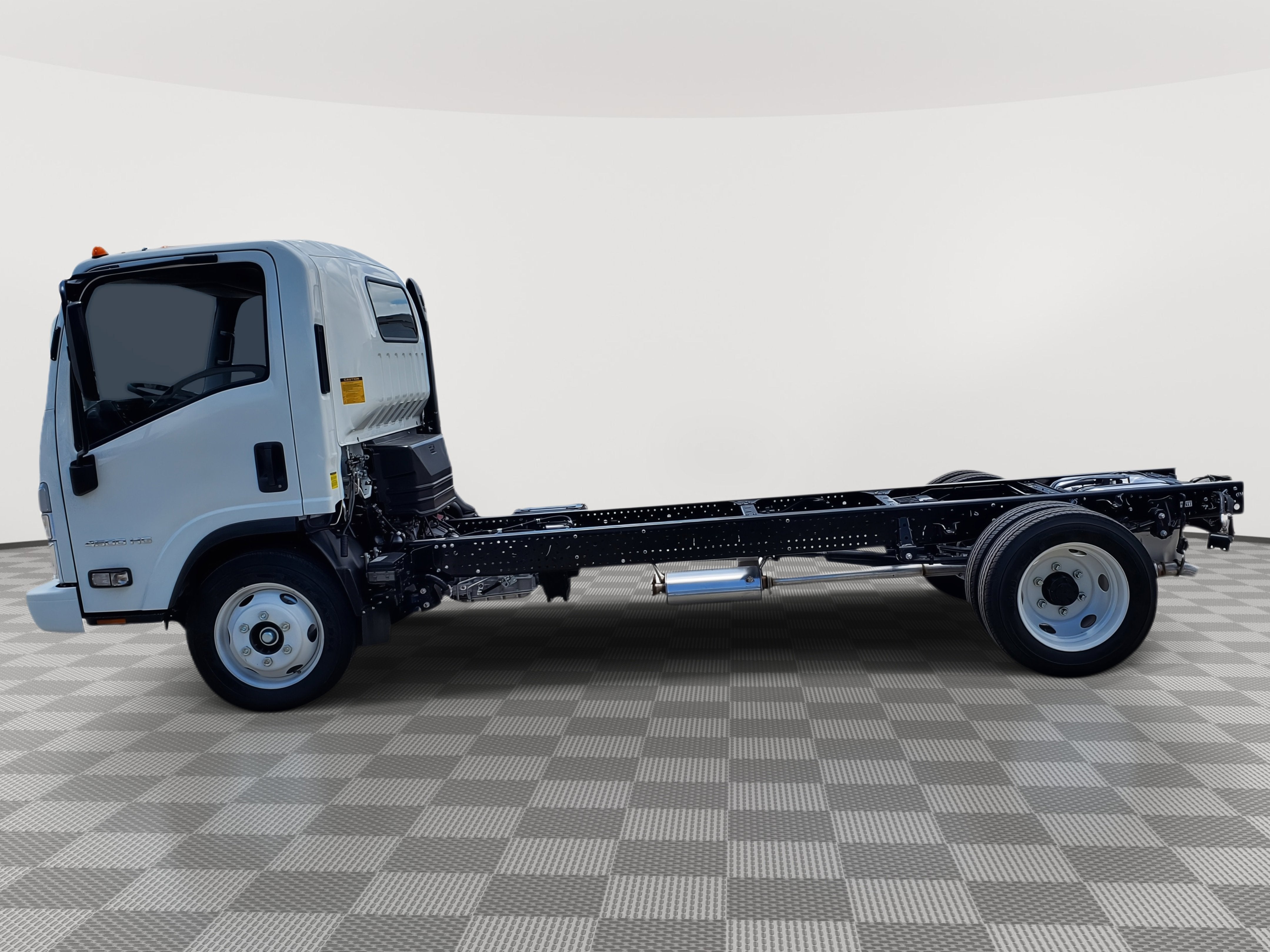2025 Chevrolet Low Cab Forward 4500 Base