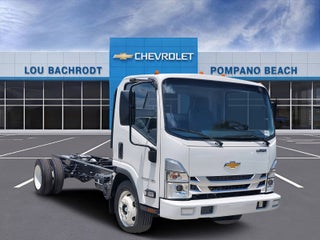 2025 Chevrolet Low Cab Forward 4500 HG Base
