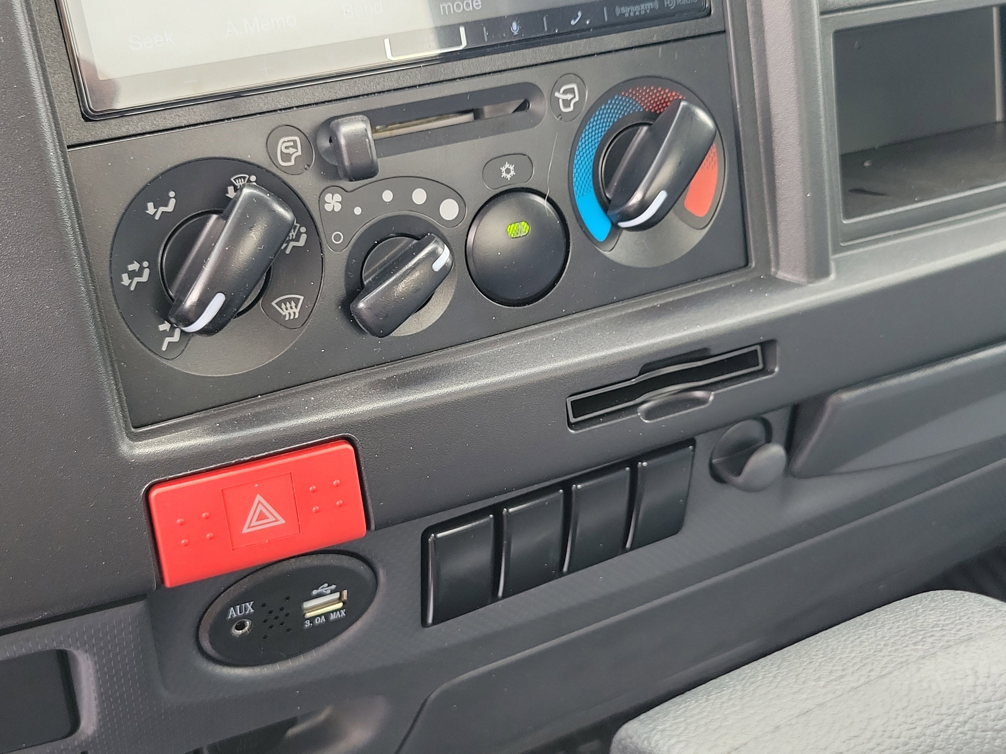 2025 Chevrolet Low Cab Forward 5500 HG Base